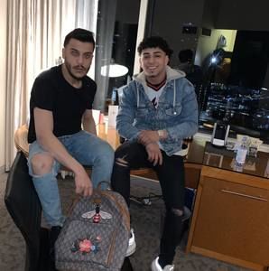 Meet your Posher, Naser